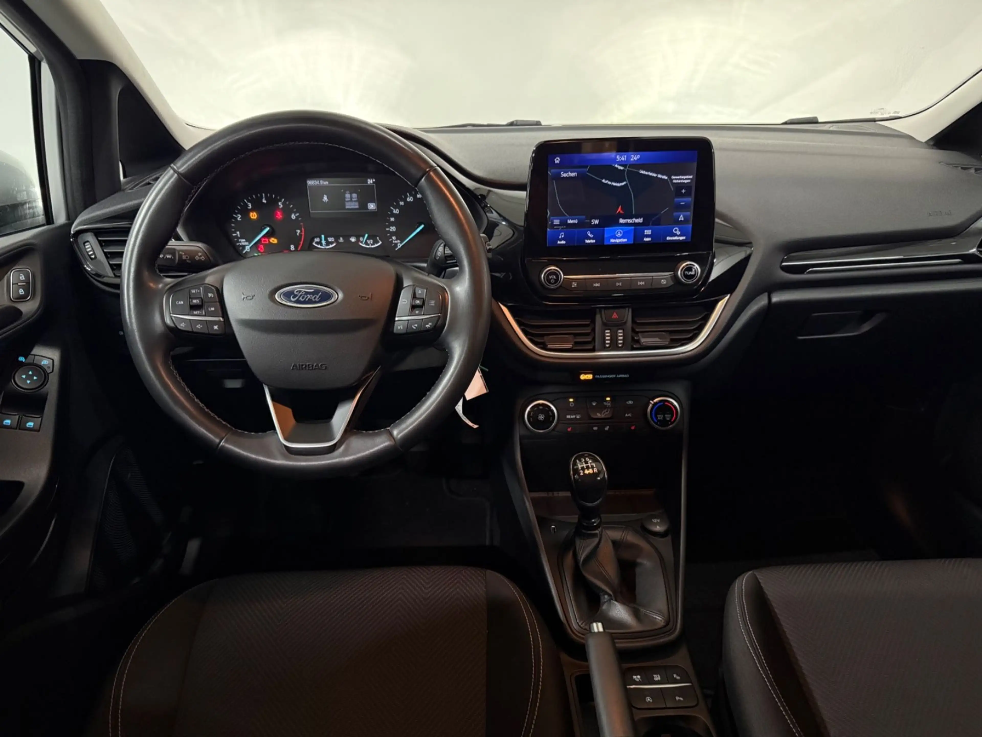 Ford Fiesta Cool & Connect/NAVI/WINTER PAKET/2x PDC — photo 7