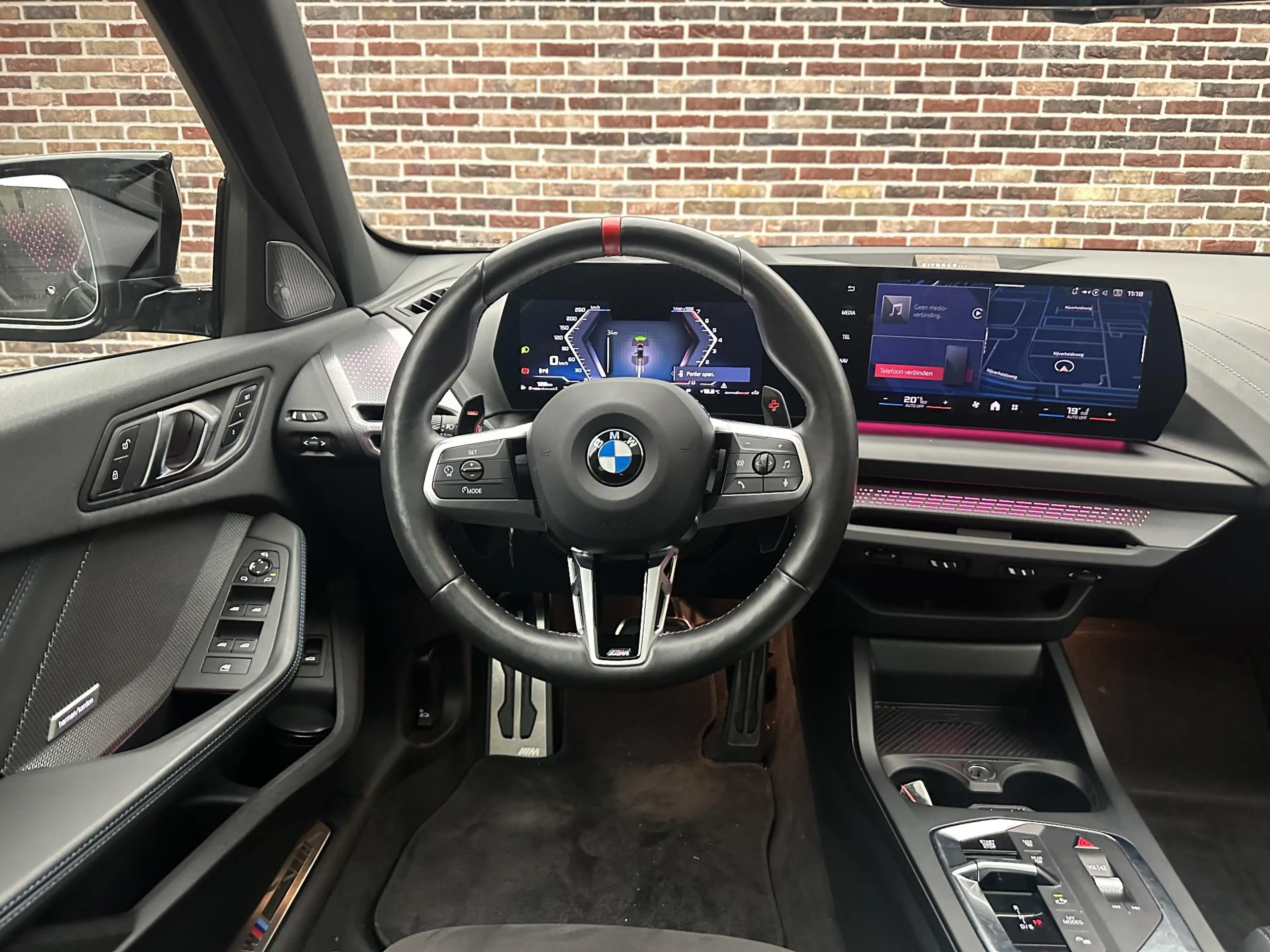 BMW 135 1-serie M135 xDrive M Sport| Pano| head up| — photo 10