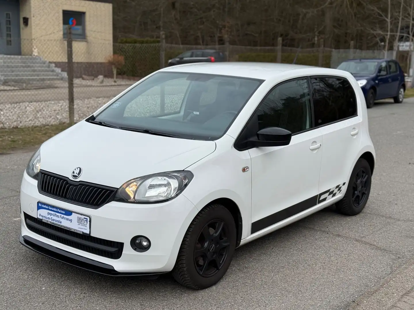Skoda Citigo Monte Carlo *AUT*NAVI*SHZ*GARANTIE* Blanc - 2