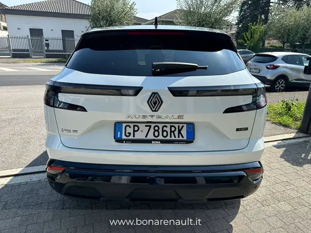 Renault Austral view 3