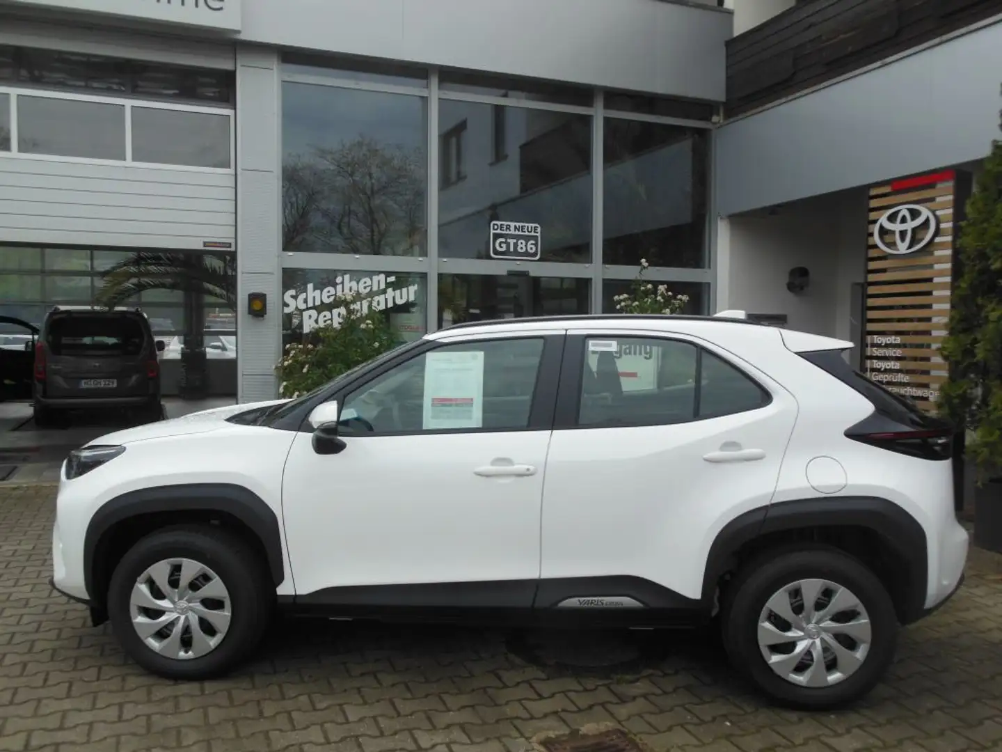 Toyota Yaris Cross Hybrid 116 1.5 VVT-i Buhl-Edition* 1,99% m. Sitzhe Weiß - 2