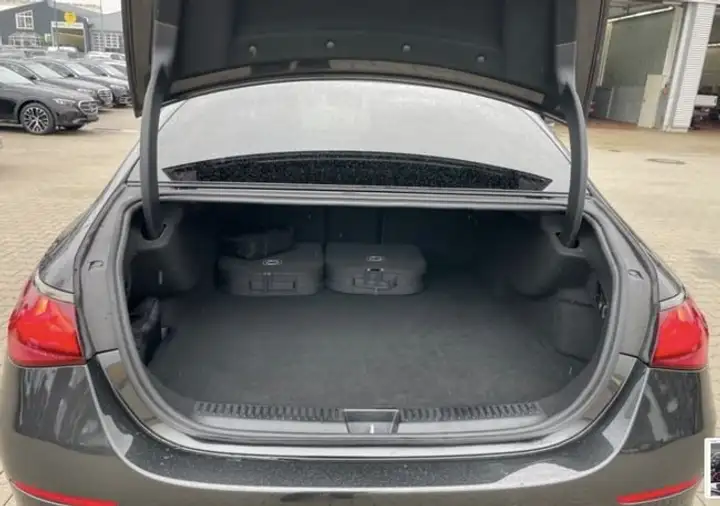 Mercedes-Benz Clase E 2025, foto 15