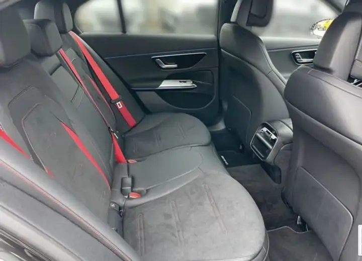 Mercedes-Benz Clase E 2025, foto 12