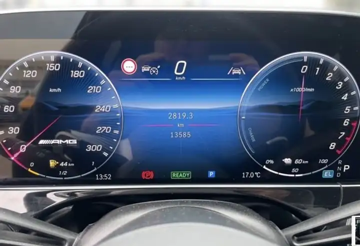 Mercedes-Benz Clase E 2025, foto 14
