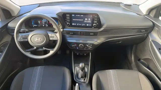 Hyundai i20 view 11