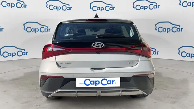 Hyundai i20 view 3
