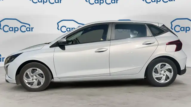 Hyundai i20 view 2