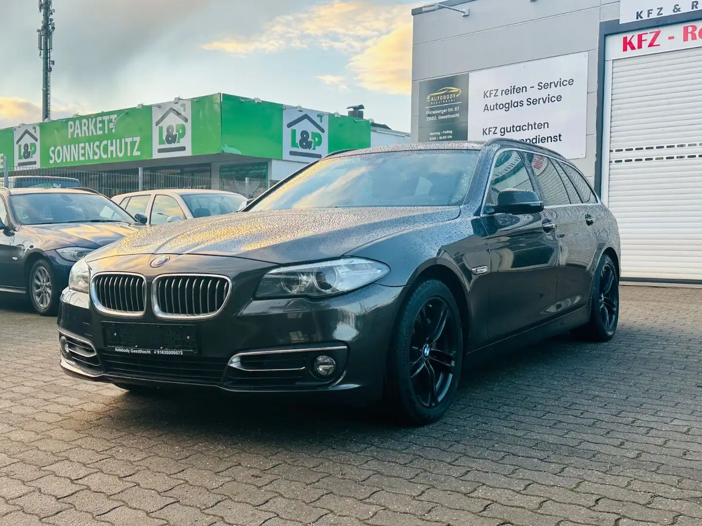 BMW 525 Baureihe 5 Touring 525 d, top zustand,panora - 1