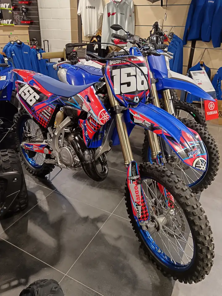 Yamaha YZ 125