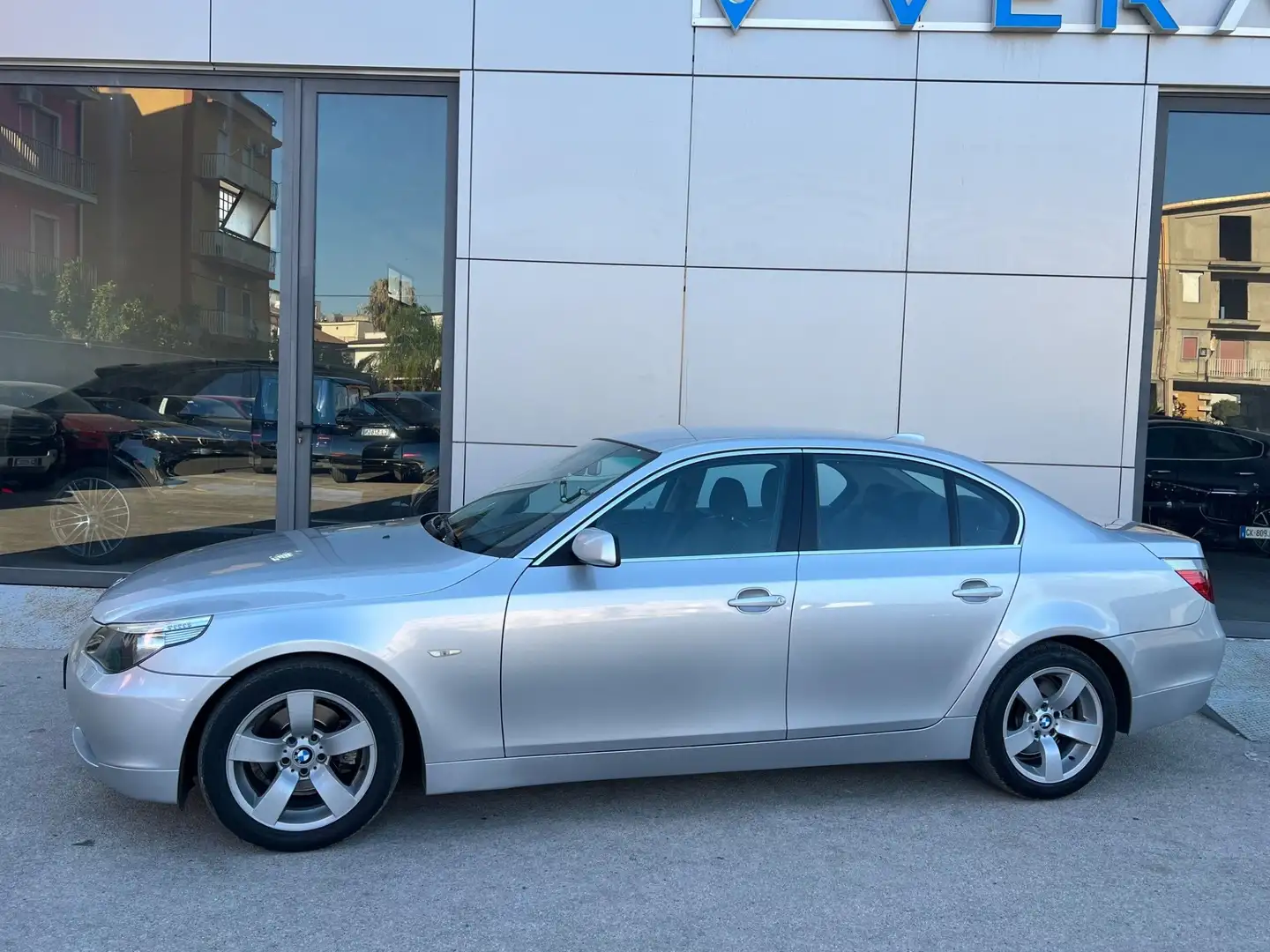 BMW 525 d Futura Argento - 2