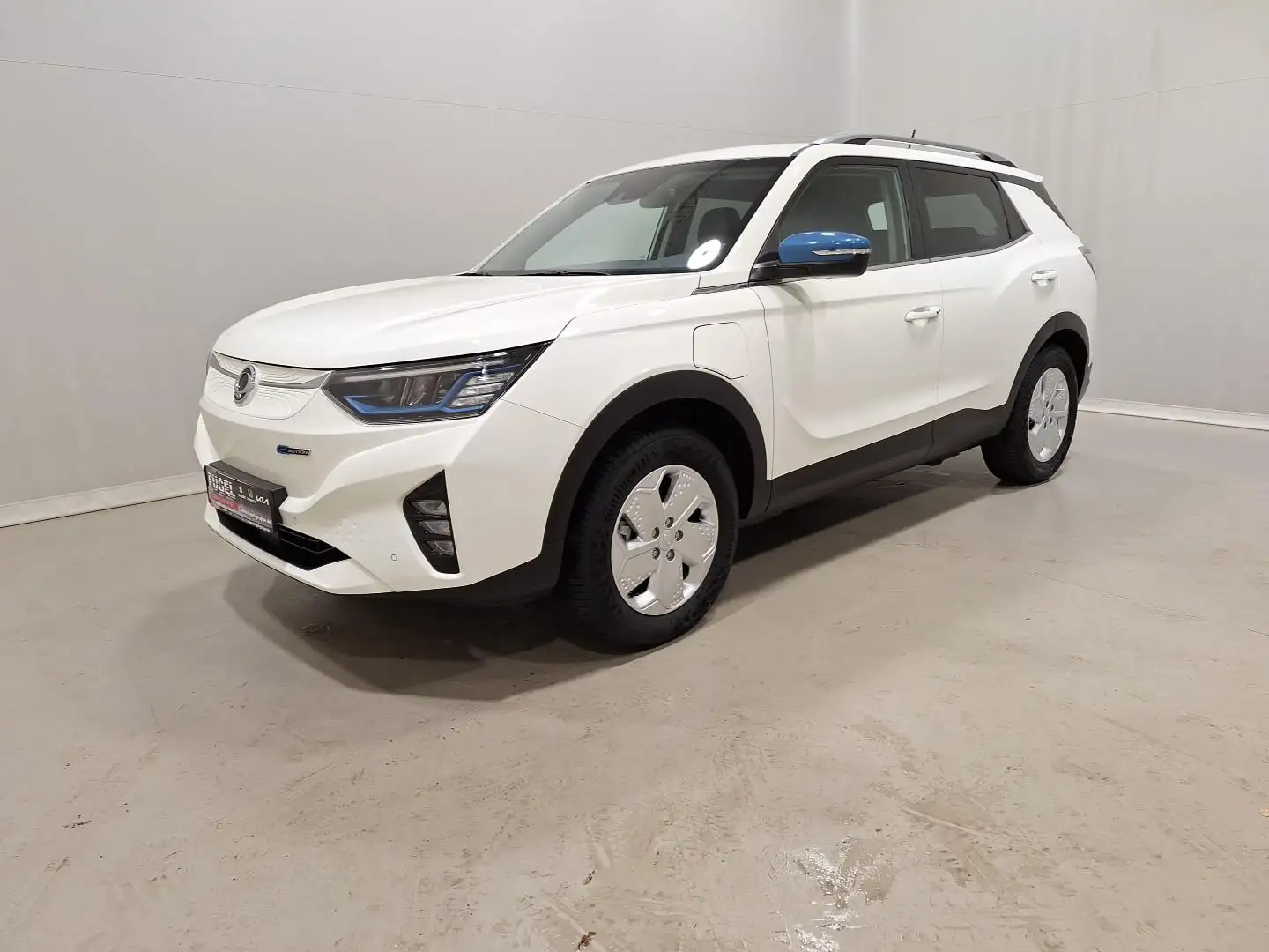 SsangYong Korando E-Motion Elektrisch Titanium 2WD Navi|Leder|ACC|RF Alb - 2