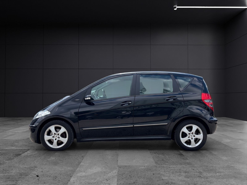 Mercedes-Benz A 200 Avantgarde — photo 7