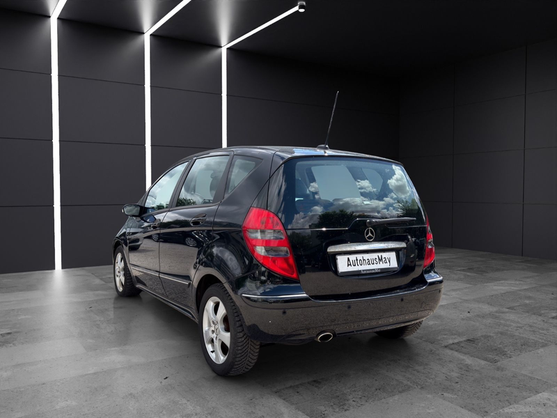 Mercedes-Benz A 200 Avantgarde — photo 4