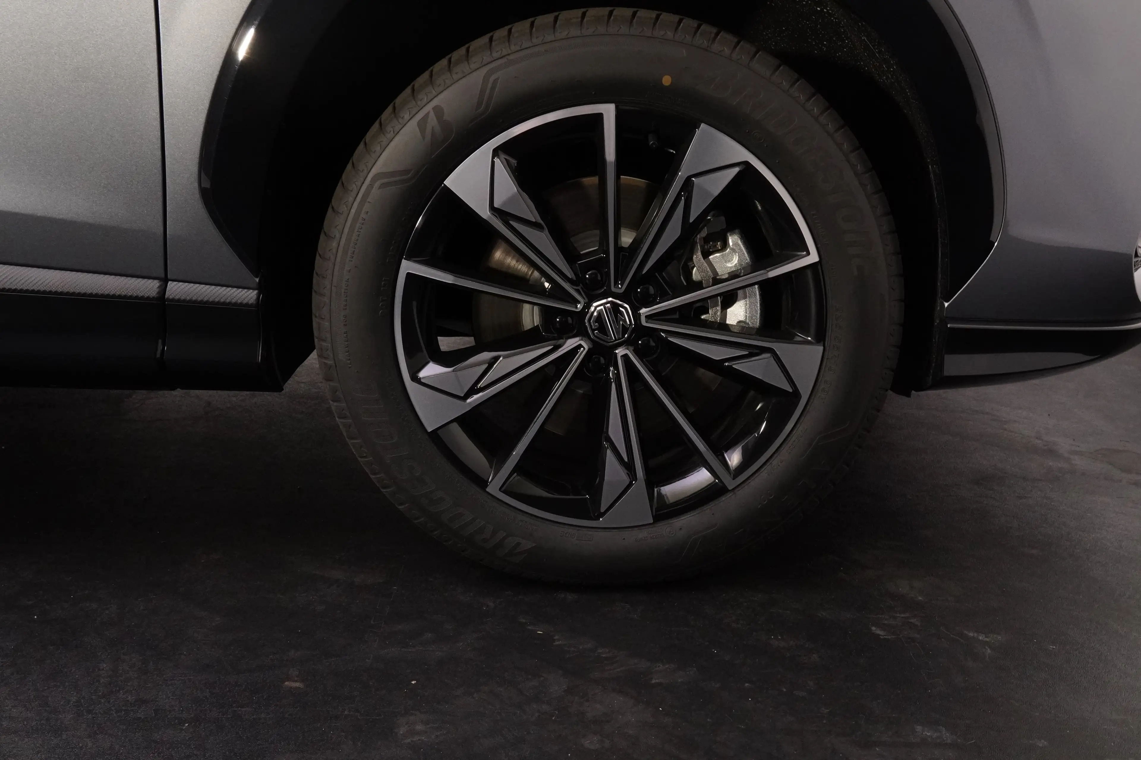 MG HS PHEV+ Luxury GRATIS Winterreifen ab EUR34.990 — photo 24