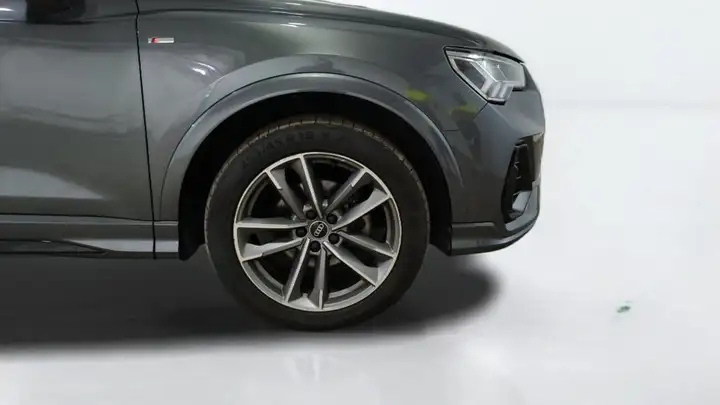 Audi Q3 1.5 Black line 35 TFSI 2022, foto 11