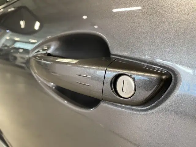 Peugeot 3008 view 18
