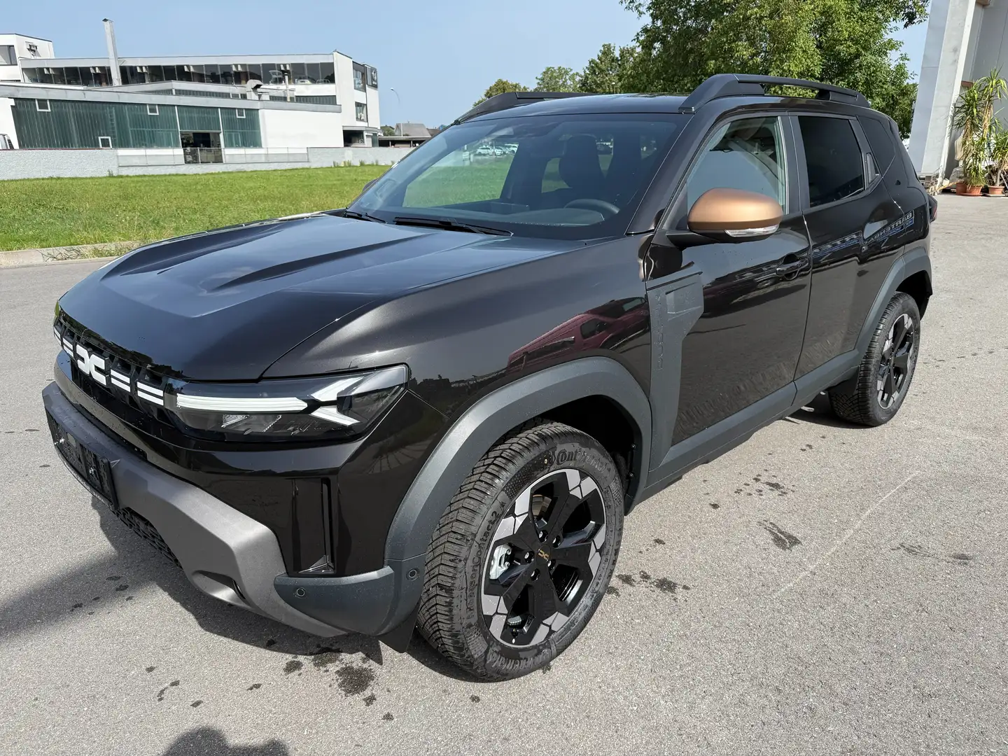 Dacia Duster Extreme Hybrid 150 4x4 Automatik Schwarz - 1