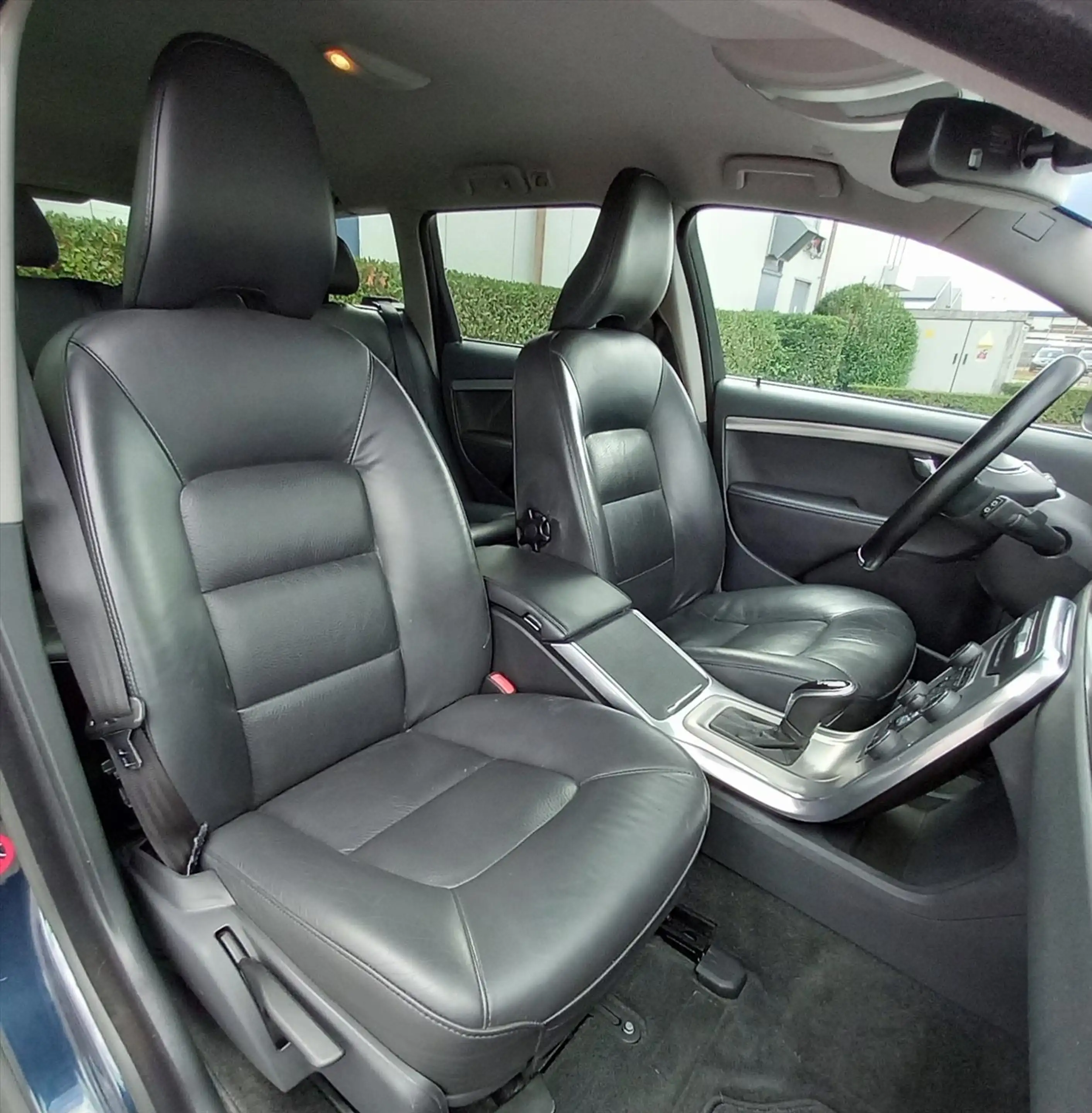 Volvo V70 D2 115pk Start/Stop Powershift Nordic+ — photo 10