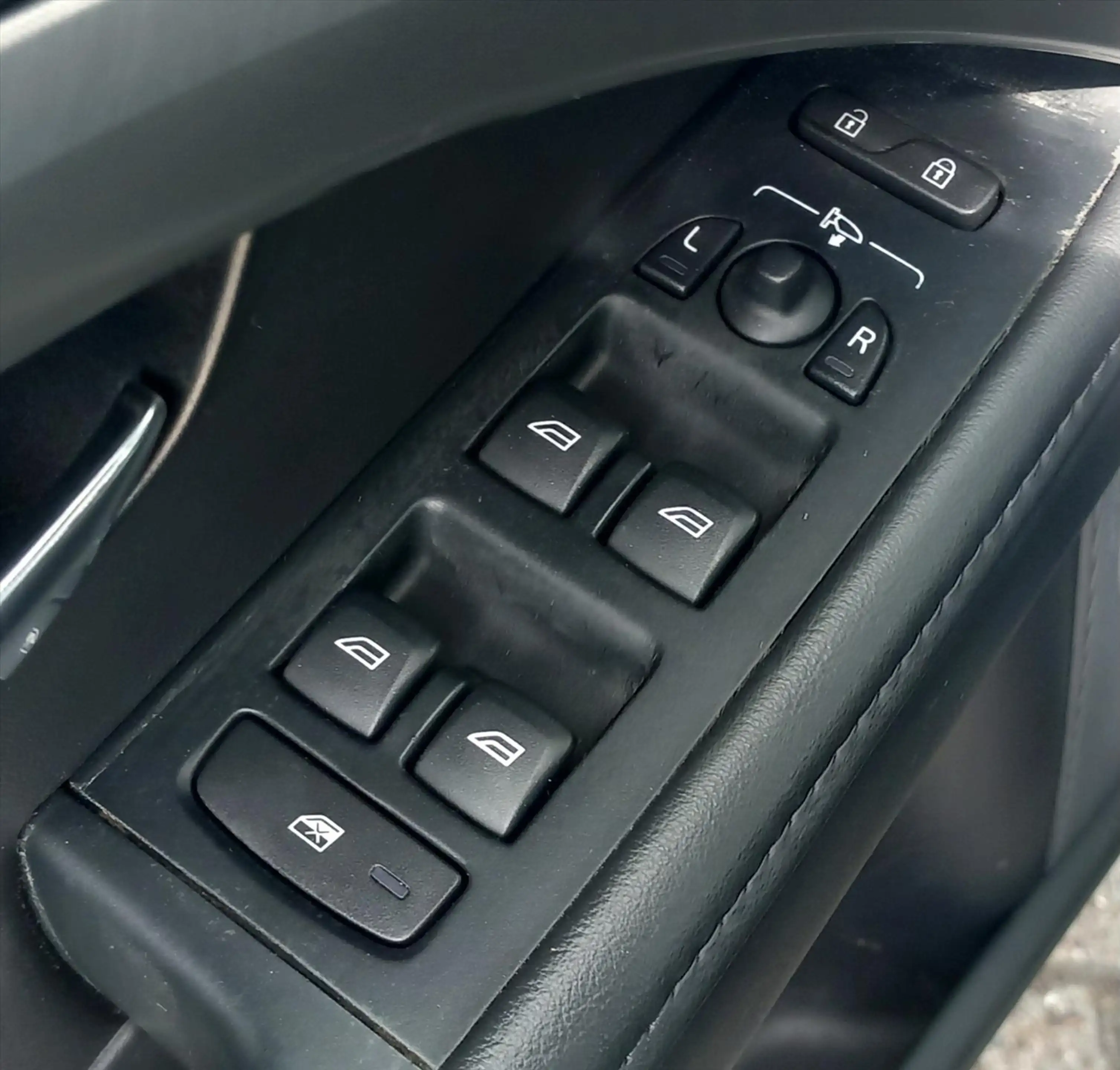 Volvo V70 D2 115pk Start/Stop Powershift Nordic+ — photo 25