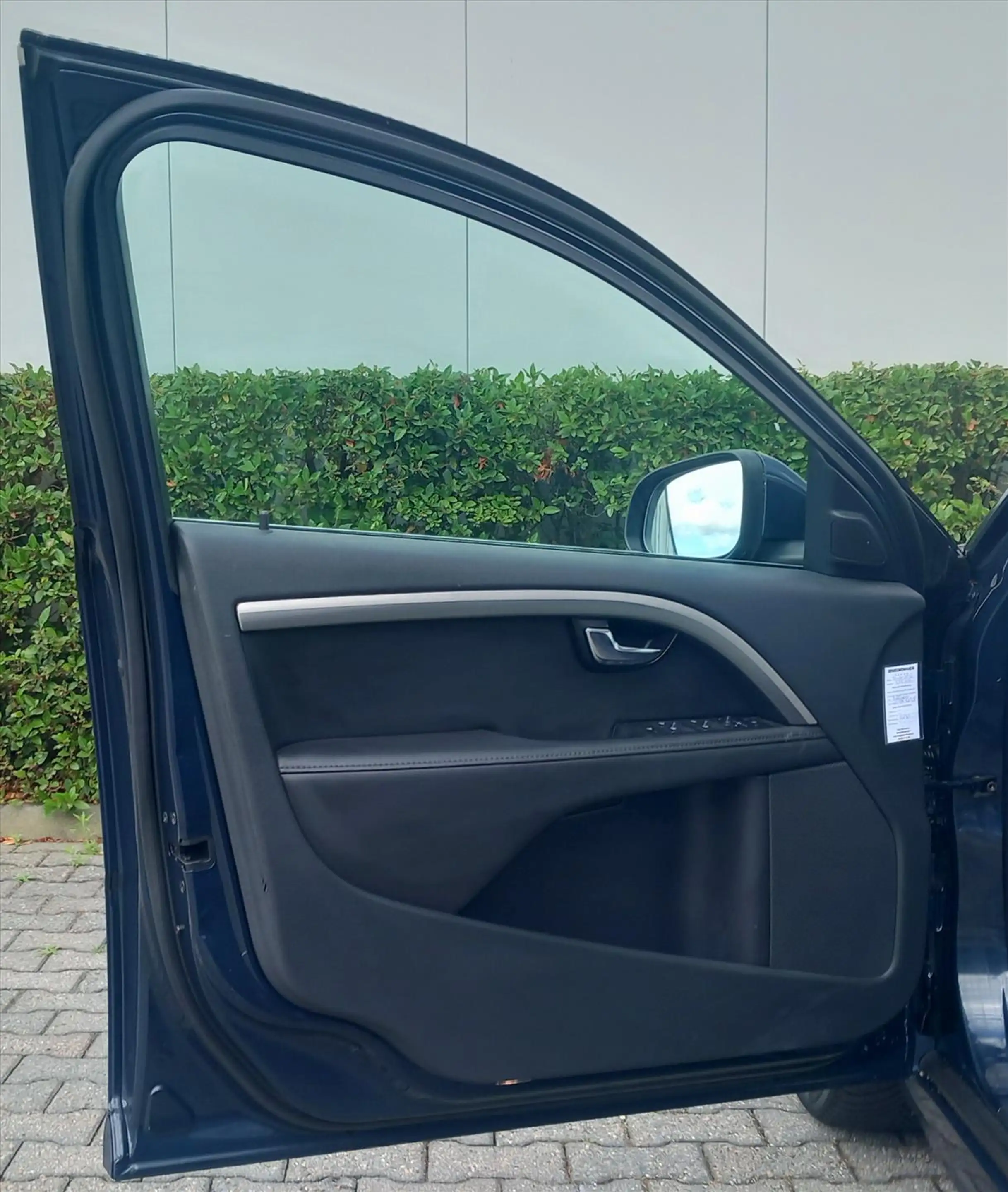 Volvo V70 D2 115pk Start/Stop Powershift Nordic+ — photo 24