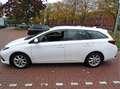 Toyota Auris Touring Sports 1.2T Executive BENZINE AUTOMAAT Blanc - thumbnail 2