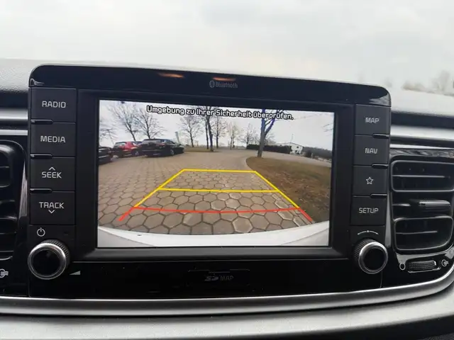 Kia Rio view 10