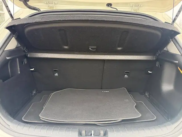Kia Rio view 15