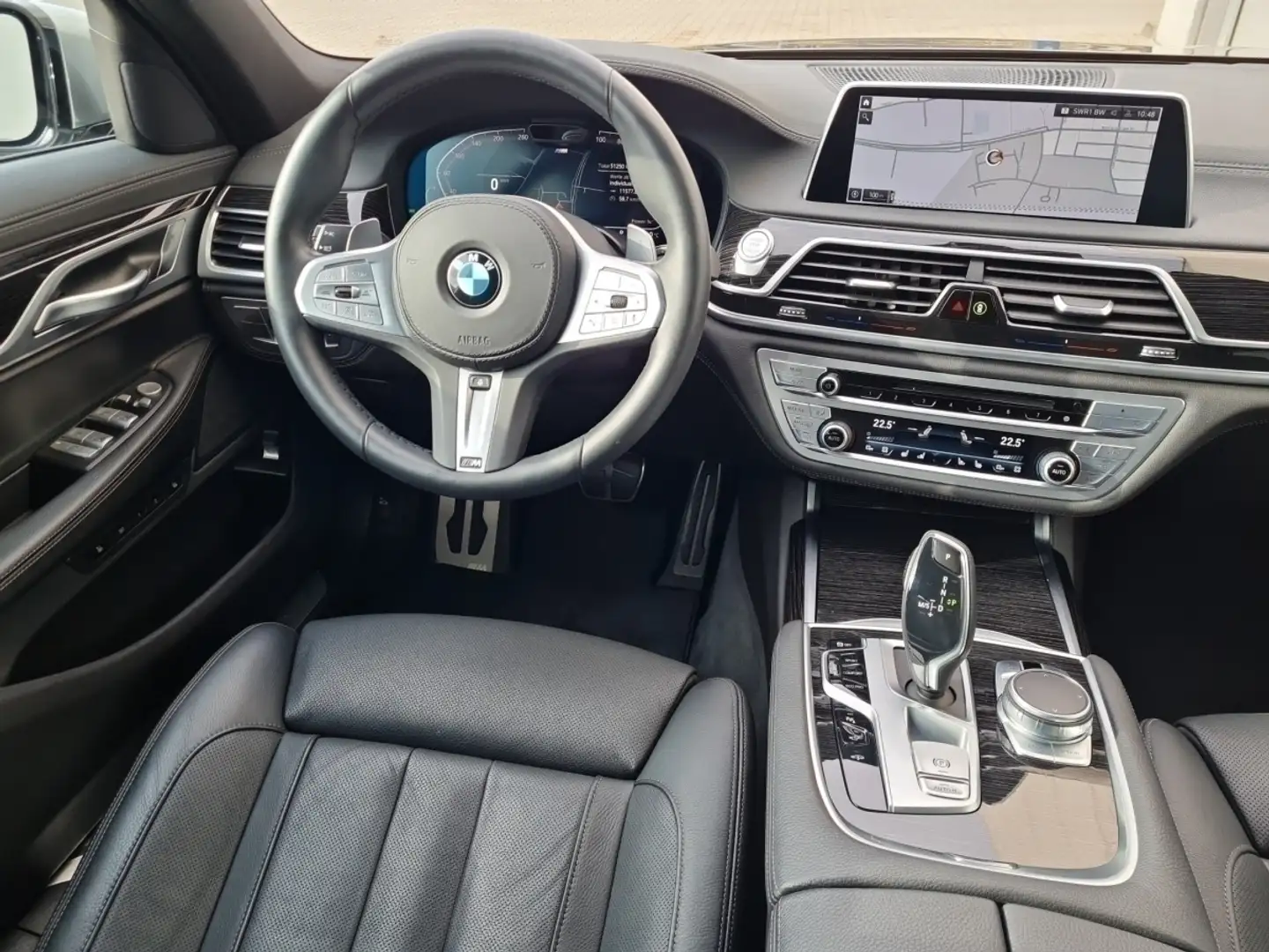 BMW 730 dA Lim.A M Sport Navi.Laser.HuD.ACC.360°.Stan Gris - 2