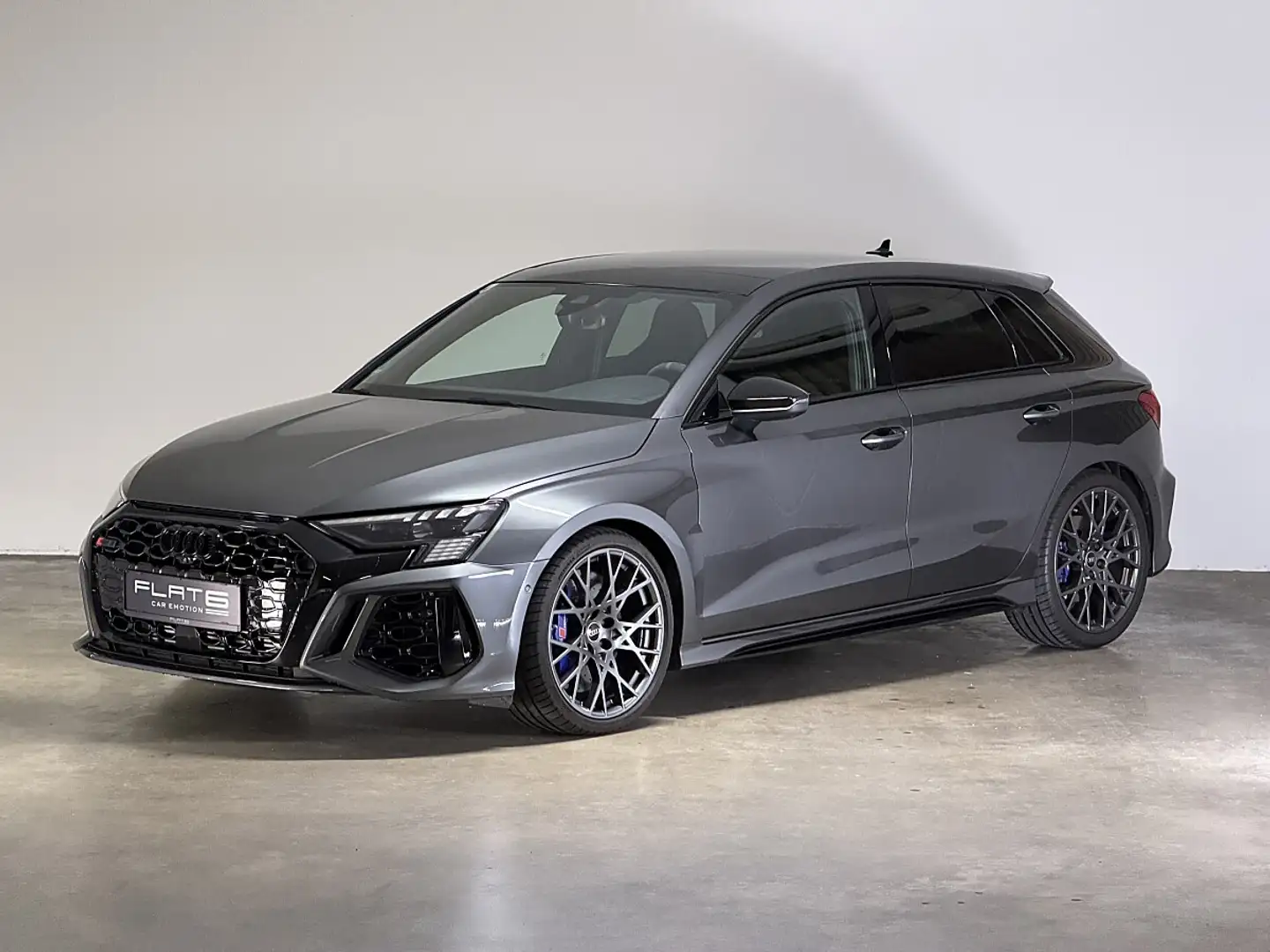 Audi RS3 Performance SB quattro "1 of 300" Grau - 1