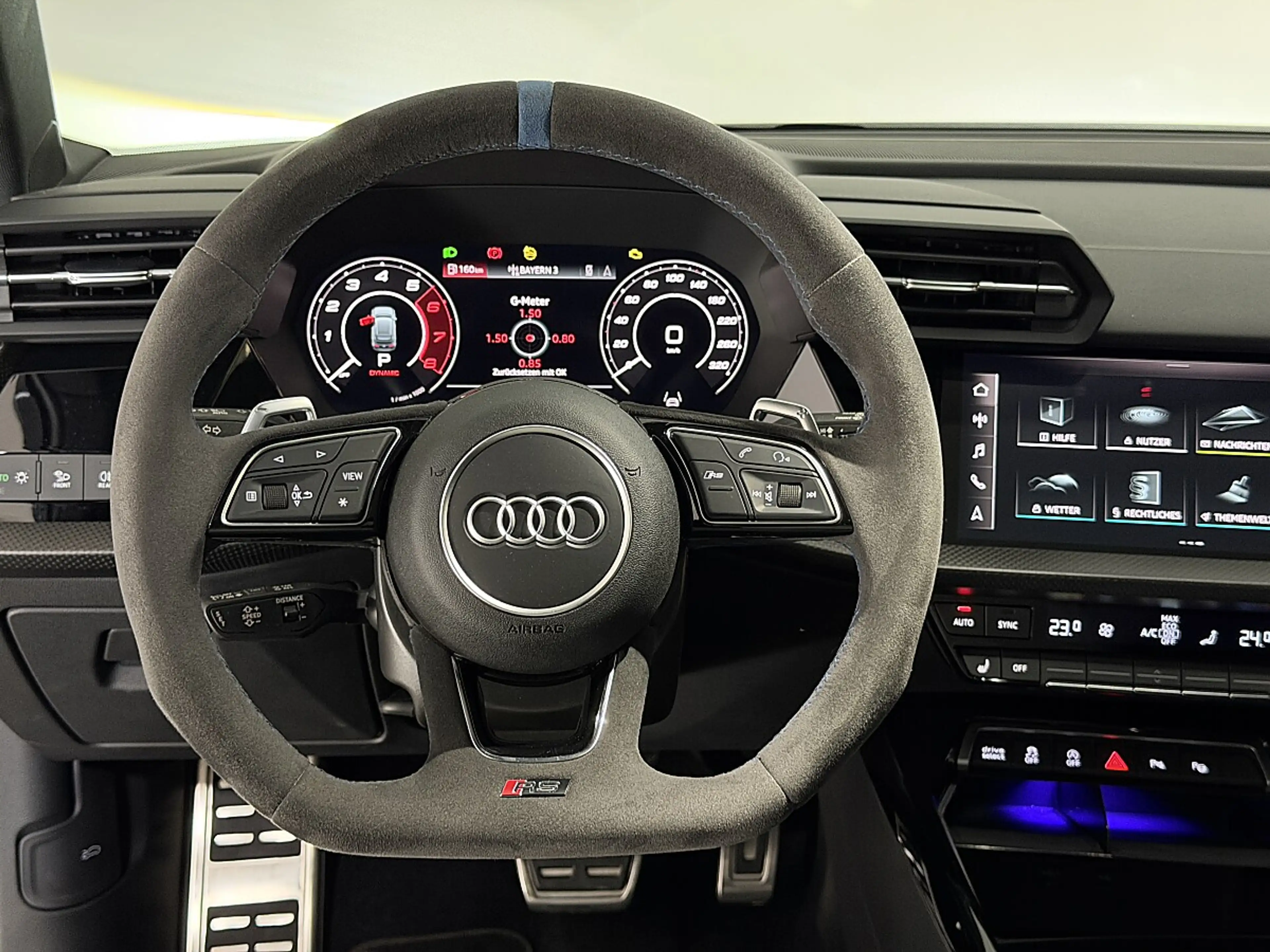 Audi RS3 Performance SB quattro "1 of 300" — photo 12