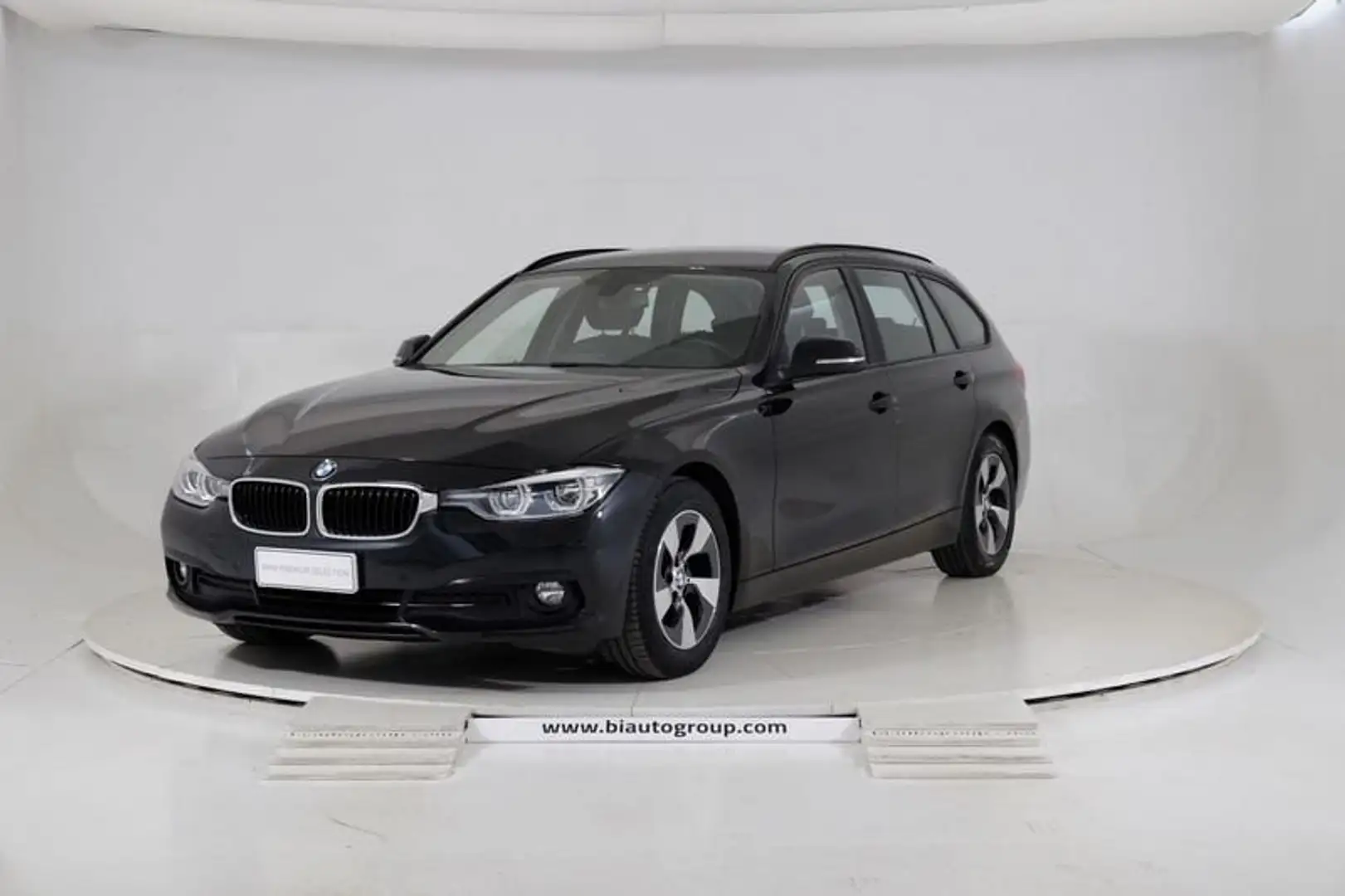 BMW 320 Serie 3 F31 2015 Touring Diese 320d Touring eff.d Negro - 1