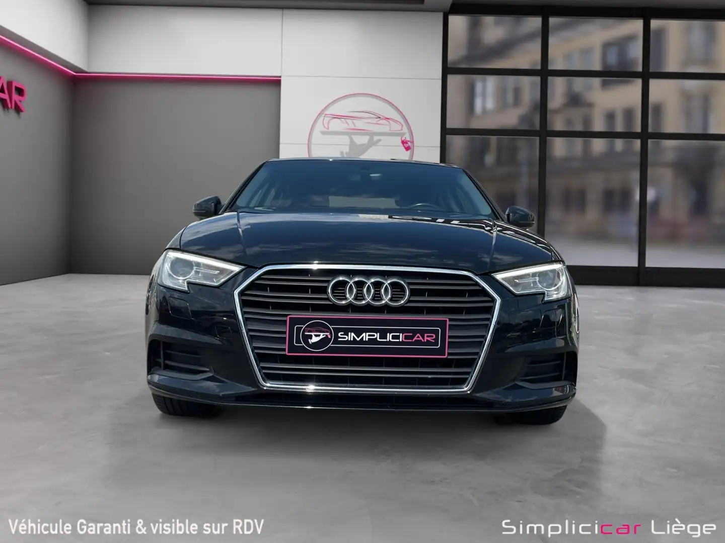 Audi A3 1.6 TDi *GARANTIE 12 MOIS* Zwart - 2