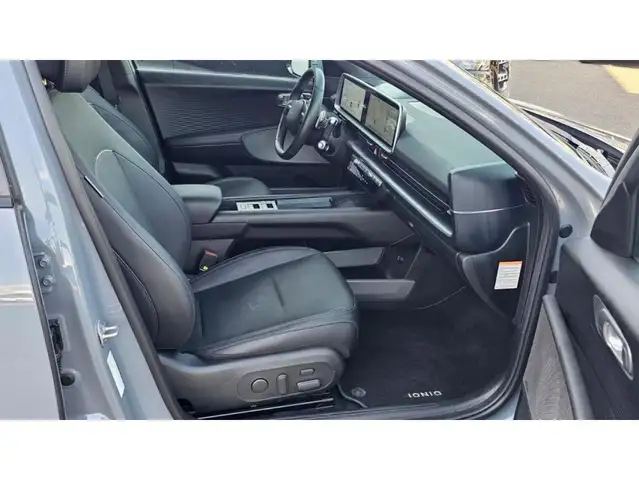 Hyundai Ioniq 6 view 19