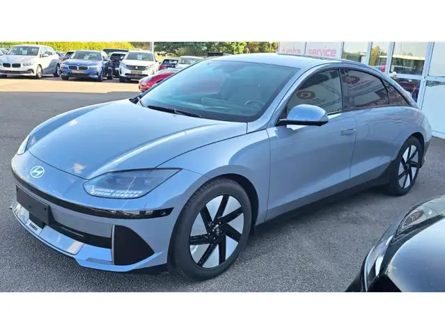Hyundai Ioniq 6 view 2