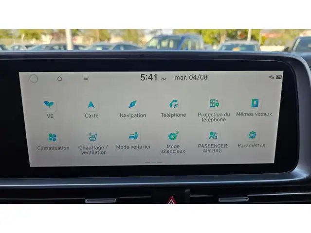 Hyundai Ioniq 6 view 13