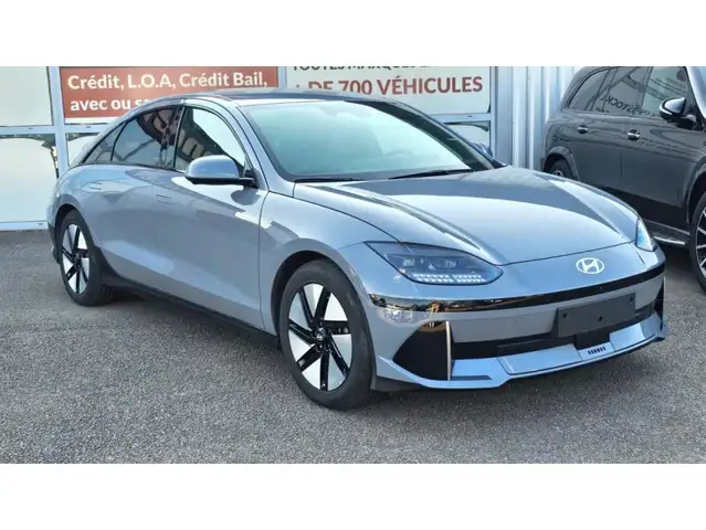 Hyundai Ioniq 6 view 20