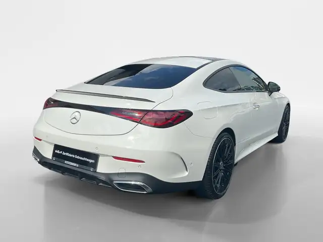 Mercedes-Benz CLE view 5