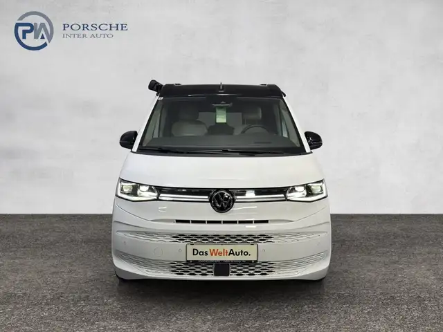Volkswagen California view 2