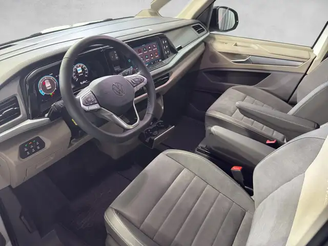 Volkswagen California view 6