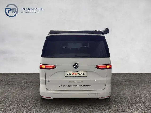 Volkswagen California view 5