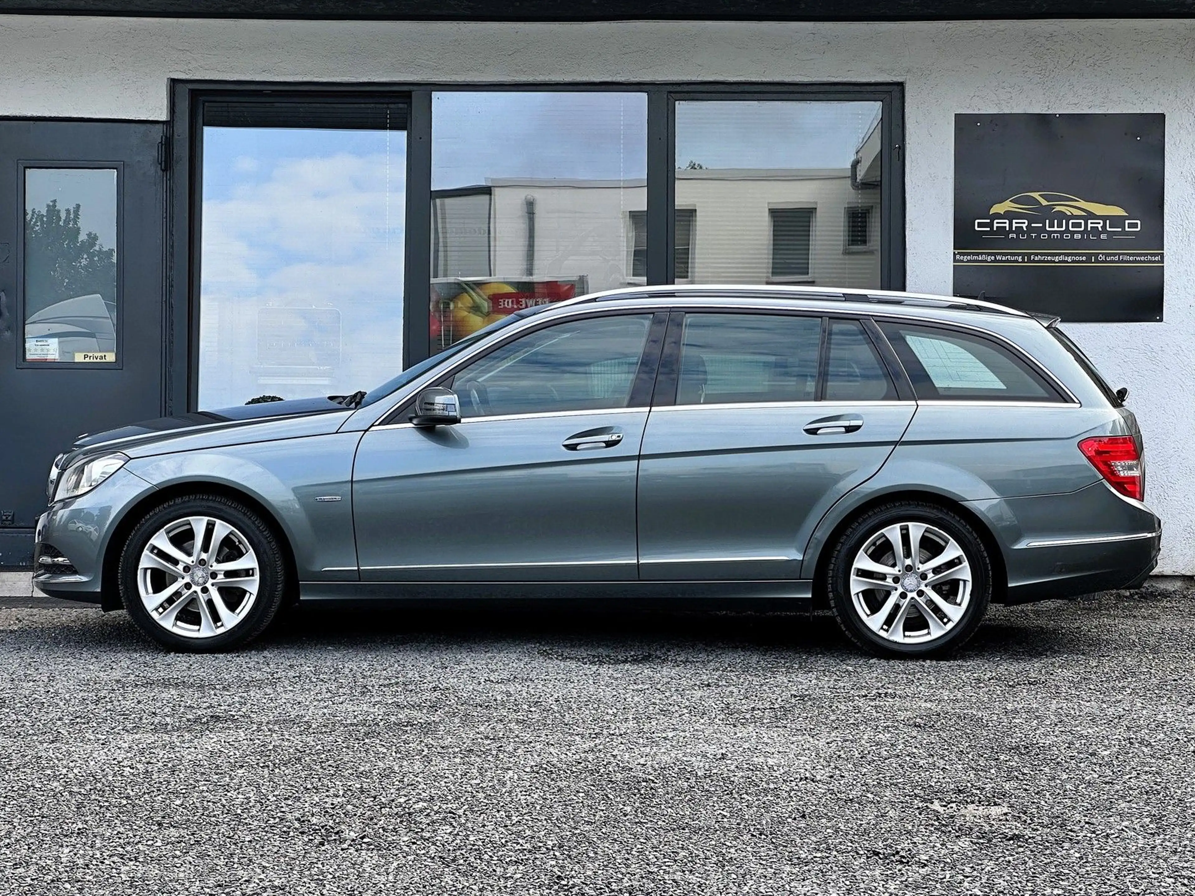 Mercedes-Benz C 180 CGI BlueEfficiency 1.HD-Scheckheft-Garanti — photo 2