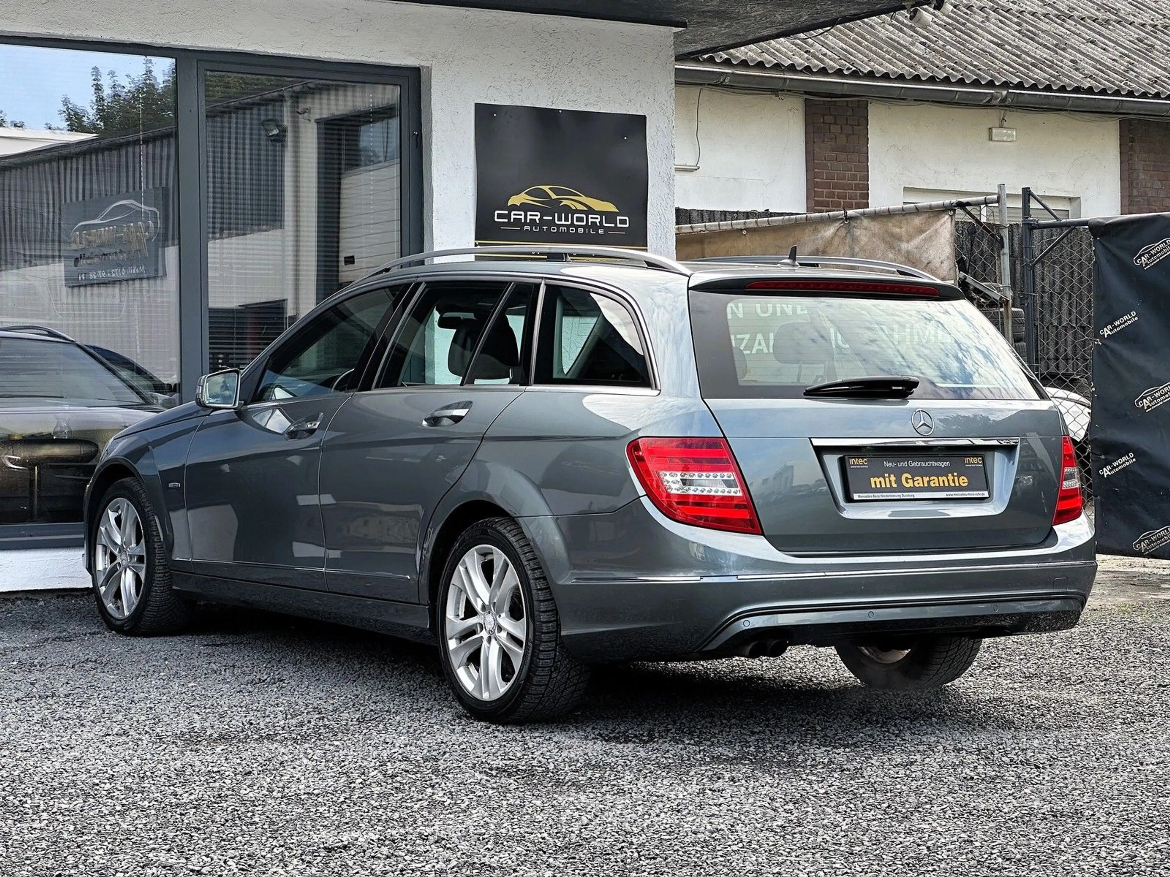 Mercedes-Benz C 180 CGI BlueEfficiency 1.HD-Scheckheft-Garanti — photo 3