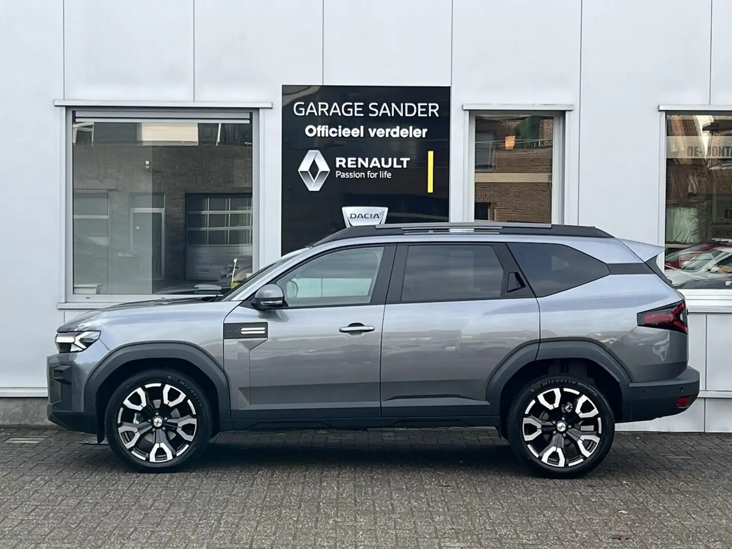 Dacia Bigster Full Hybrid 155 Pk Journey * Automaat * Gris - 2