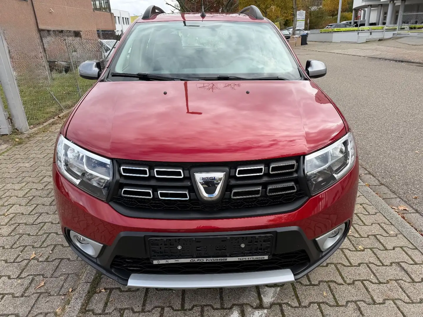 Dacia Sandero II Stepway Prestige Benzin & LPG Rot - 1