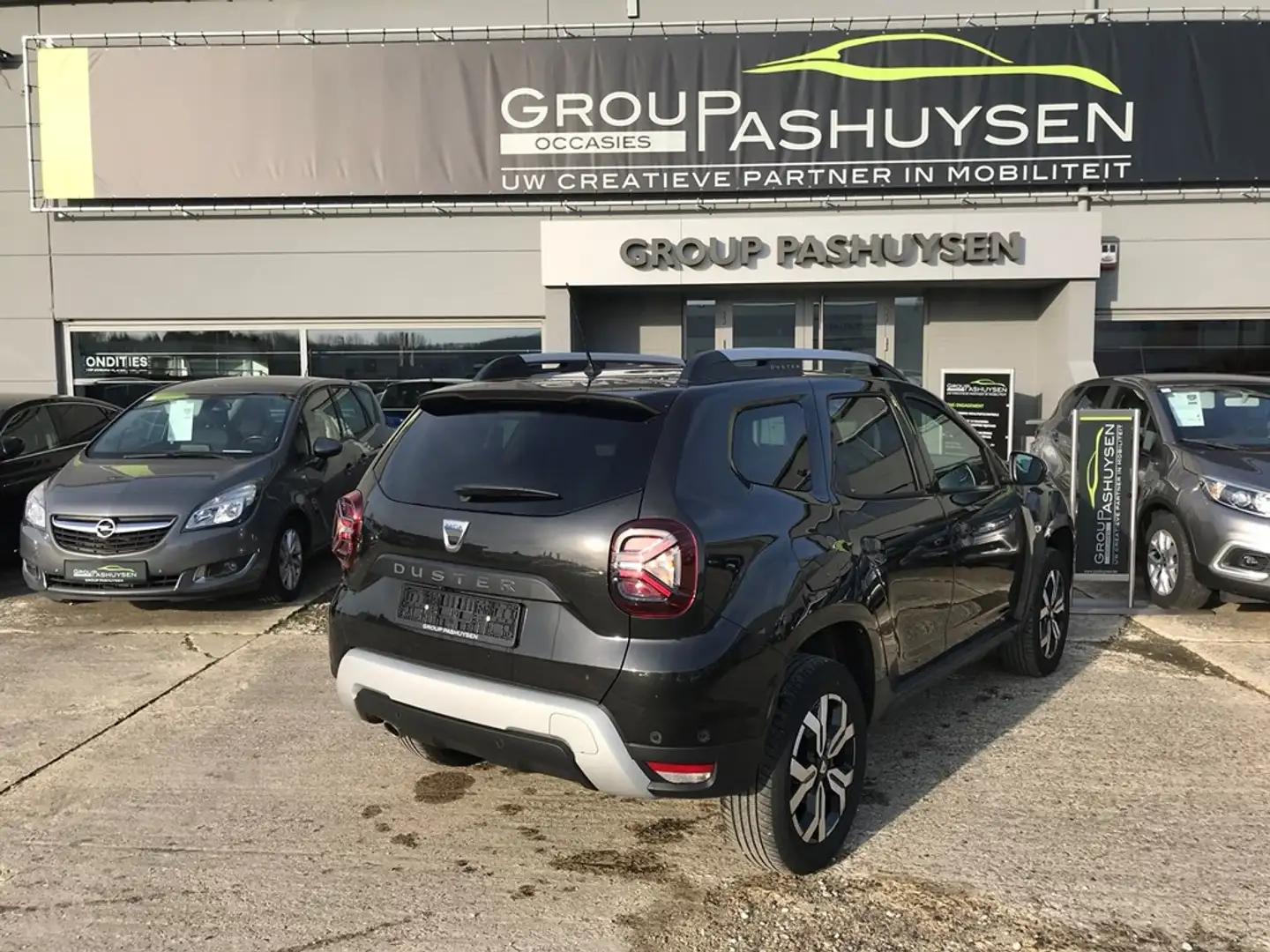 Dacia Duster Liberty ECO-G 100 1.0TCe 91PK Benzine + LPG Noir - 2