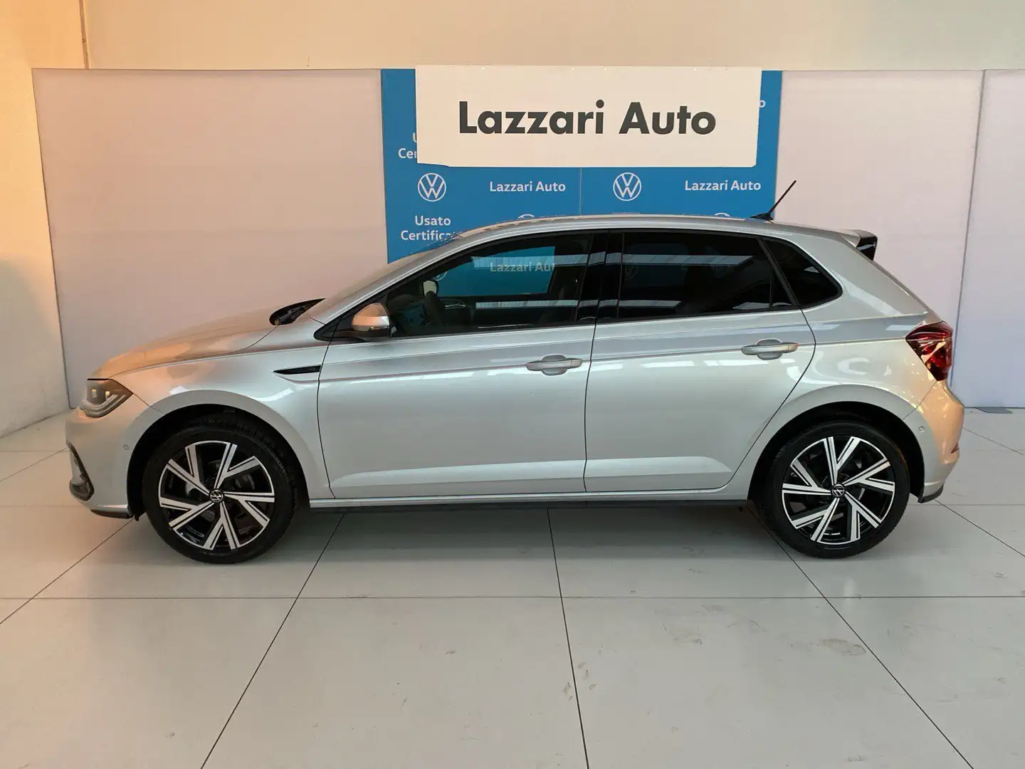 Volkswagen Polo 1.0 TSI R-Line Srebrny - 2