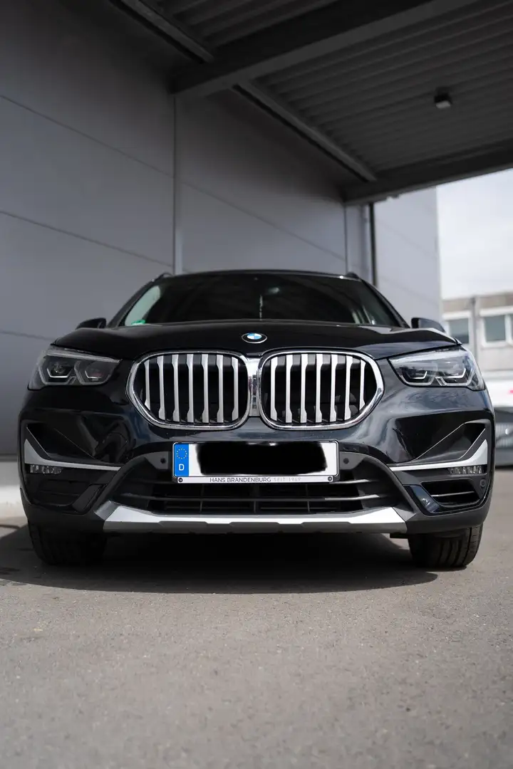 BMW X1 sDrive18i Aut. xLine HeadUp / Keyless / Pano - 2