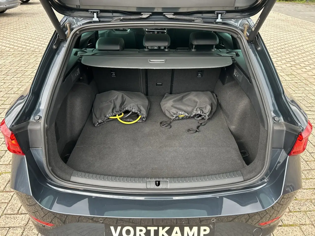 Cupra Leon SP VZ e-Hybrid Pano/Kamera/FullLink, миниатюра 11