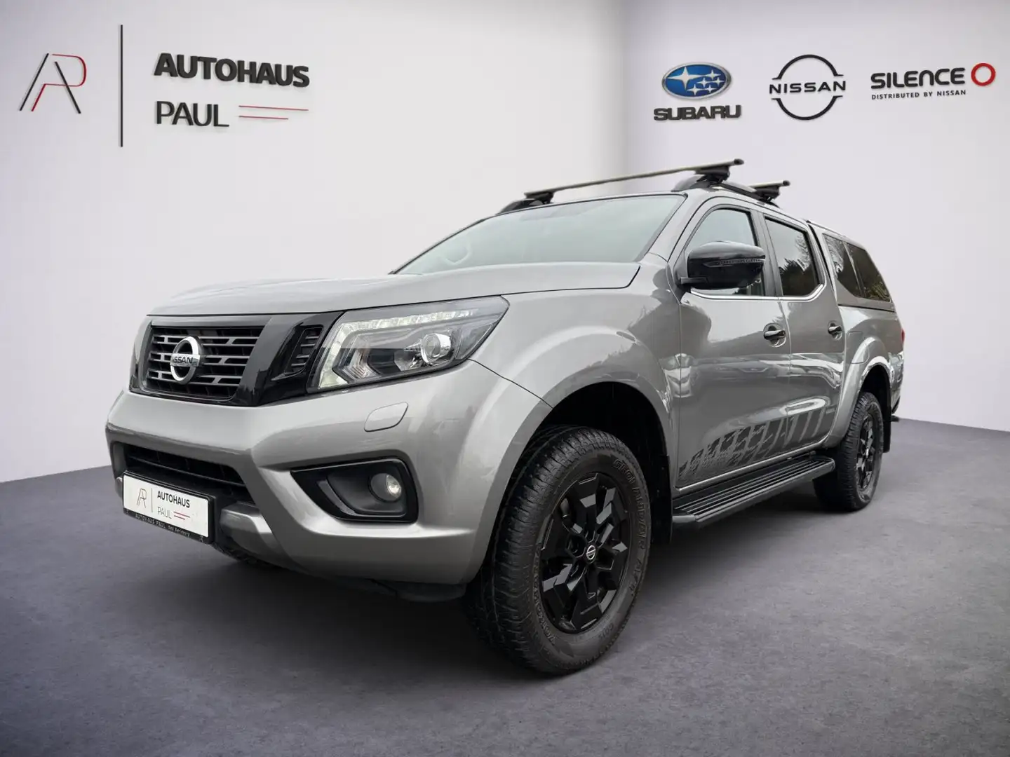 Nissan Navara 2.3 dCi N-Guard DC 4x4, Hardtop, AHK,360° Grau - 2