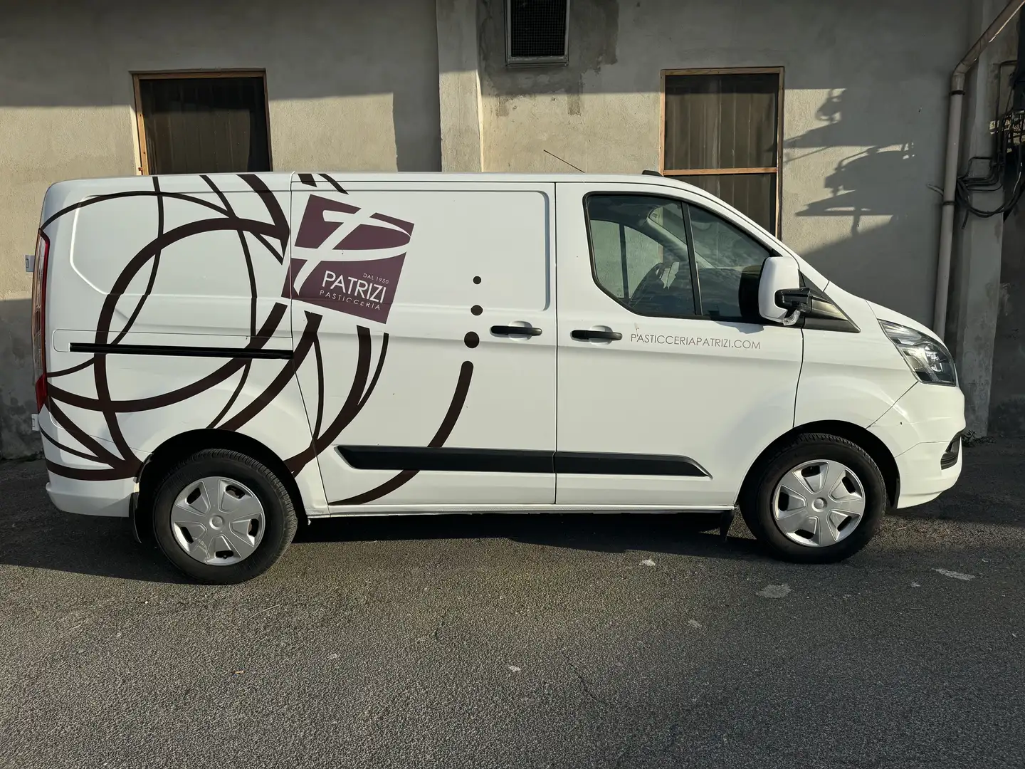 Ford Transit Custom 2.0 diesel 130 cv - 2